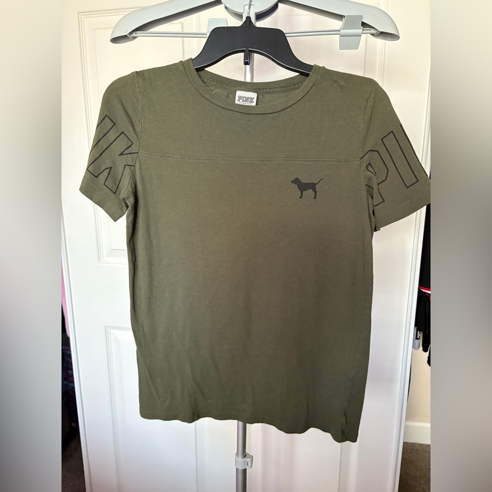 PINK Victoria Secret Olive Green Short Sleeve T Shirt Size XS NWOT